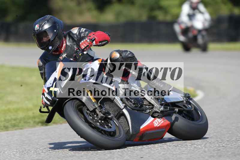 /44 09.08.2025 Plüss Moto Sport ADR/Freies Fahren/71